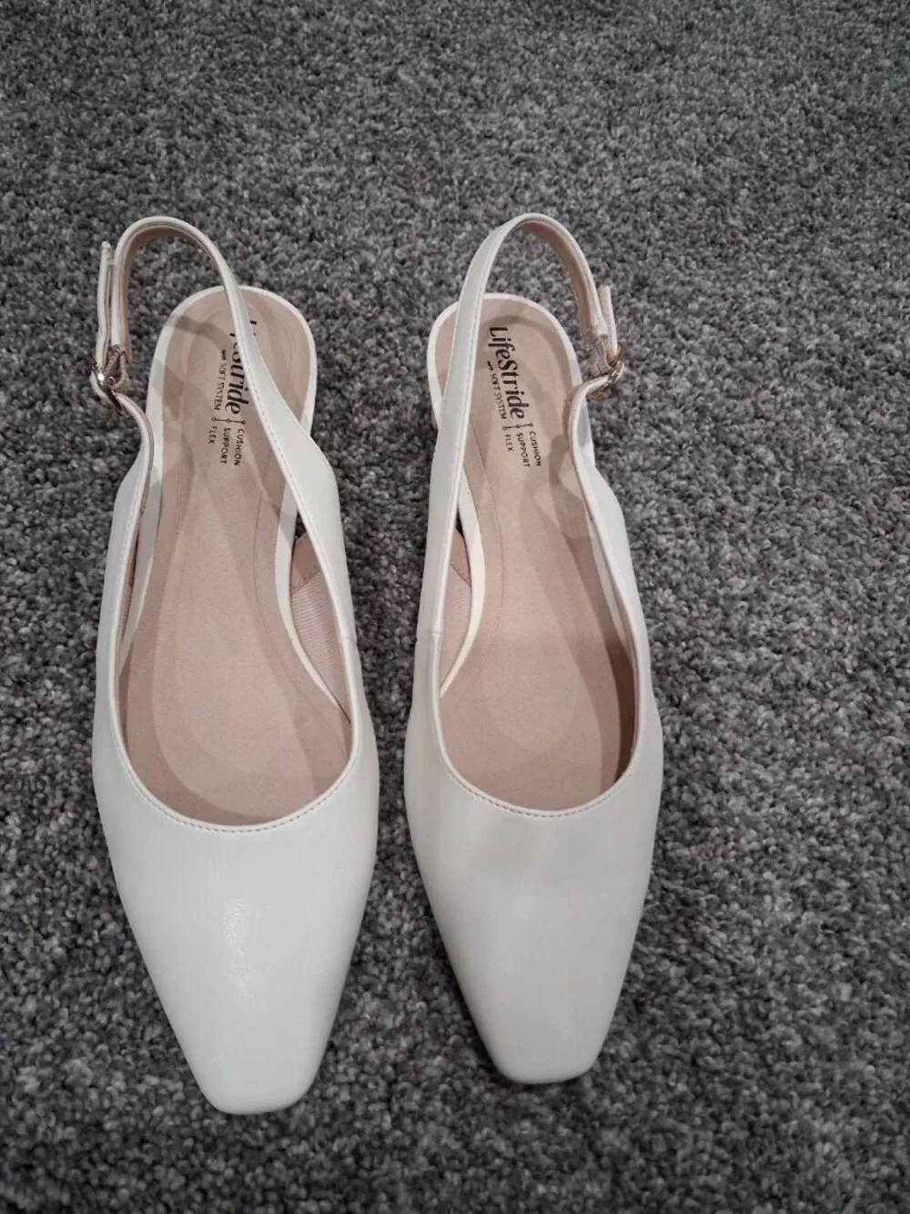 LifeStride Lorena Slingback Pumps – Bright White – Size 9 (NWB)
